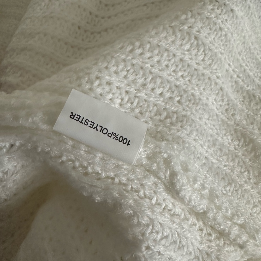 Knitted Top - Picture 8 of 8